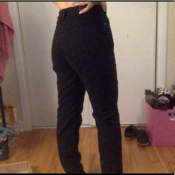 Calvin Klein Vintage Mom Jeans - Picture 6 of 6